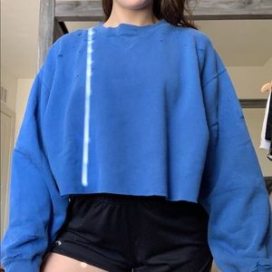 💙Distressed Crewneck Pullover💙
